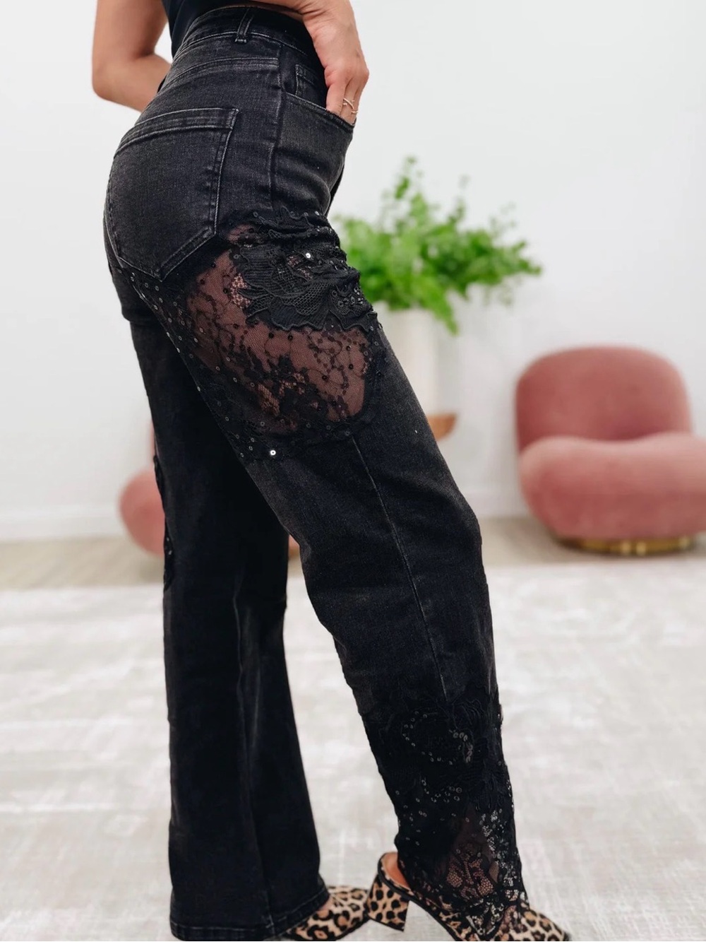 NWT Bar by Alexa Rae Black Straight Leg Jeans Lace Sequin Embellished Size M